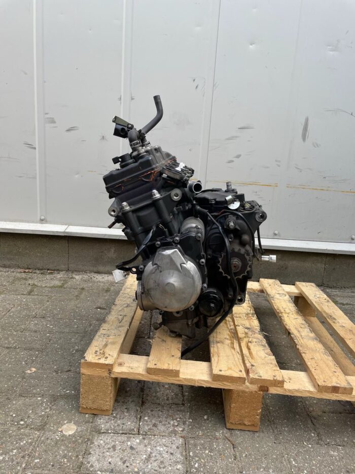 Yamaha R6 600CC – Image 4