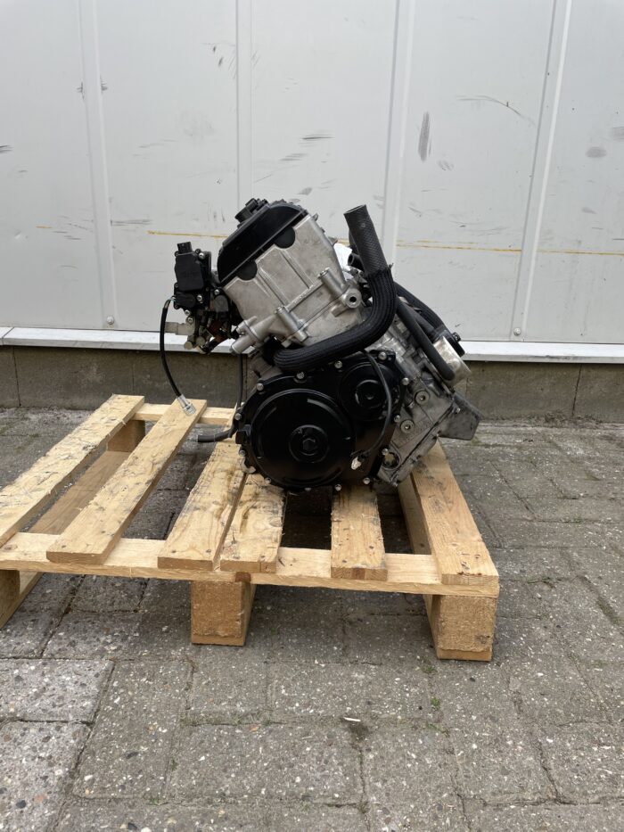 Suzuki 600CC K7